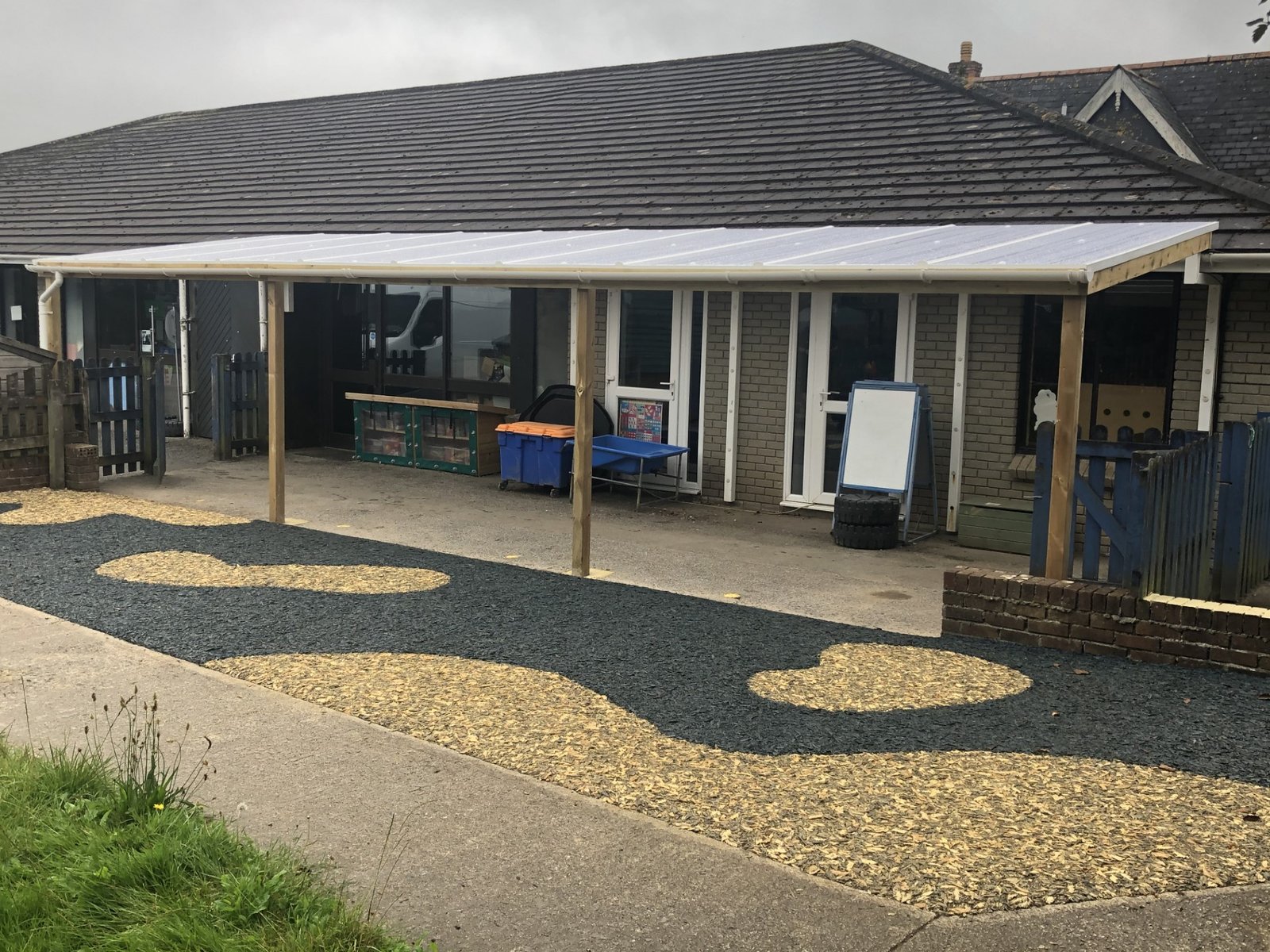 Polycarbonate Shelters